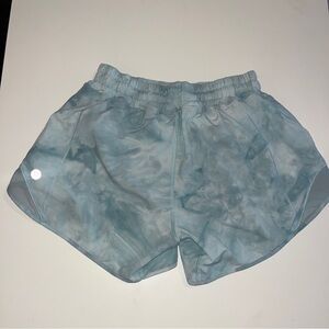 Lululemon blue hottie hot size 2 shorts 
excellent condition